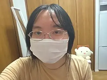 Stripchat Sex Cam of momonga_ichigo