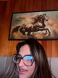Stripchat Watch Live Sex Cams of AliceStone19