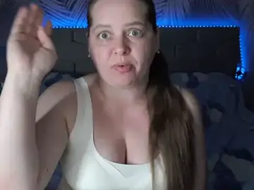 Stripchat Free Porn Cam of uliastar