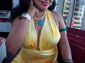 Stripchat Live Porn of yourradhika