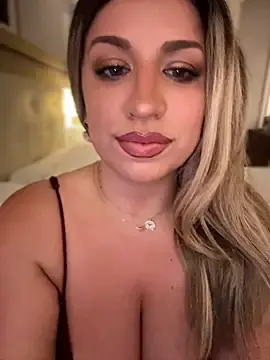 Stripchat Watch Live Sex Cams of miamellycious