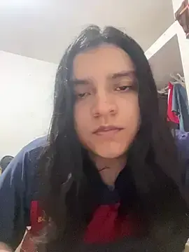 Stripchat Adult Webcam of petitelatino