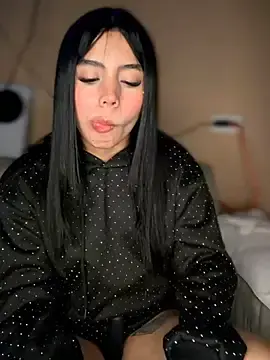 Stripchat Adult Video Chat of Laura-Khalifa