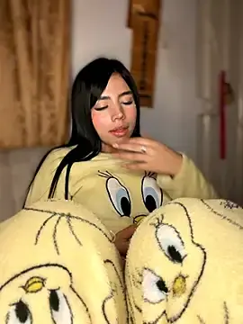 Stripchat Free Porn Cam of Laura-Khalifa