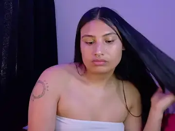 Stripchat Free Live Porn of Linda_andrew