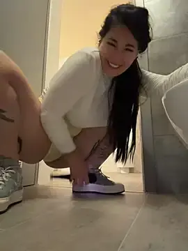 Stripchat Best live sex cam show of TattooGirlAlia