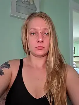 Stripchat Free Porn Cam of _Karizma_