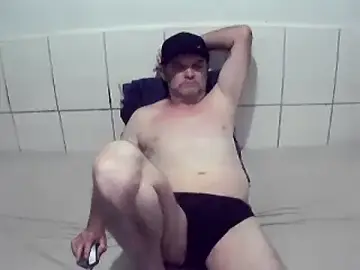 Stripchat Free Porn Cam of pierdona