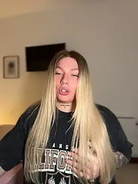 Stripchat Live Sex of Bellash_Figueredo