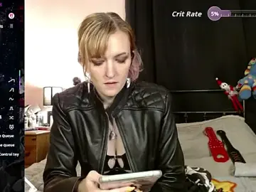Stripchat Free Live Porn of EllieeRose