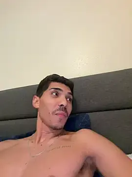 Stripchat Free Live Porn of WavyAlloy30