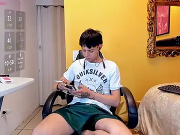 Stripchat Free Porn Cam of luckk_