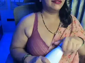 Stripchat Free Porn Cam of tarivishu11