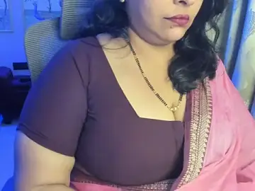 Stripchat Watch Live Sex Cams of tarivishu11