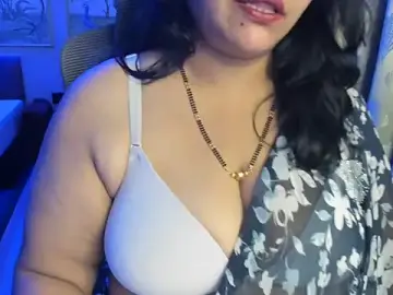 Stripchat Live Sex Cam of tarivishu11