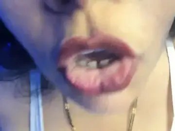Stripchat Free Live Porn of tarivishu11