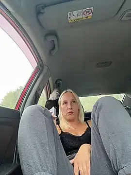 Stripchat Free Porn Cam of MerlinDave