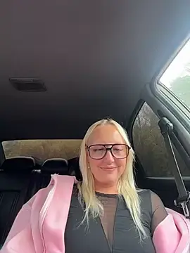 Stripchat Adult Video Chat of MerlinDave