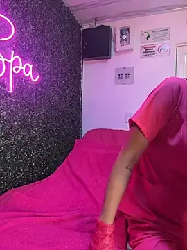 Stripchat Adult Webcam of Sara_fun