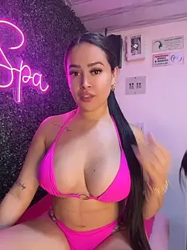 Stripchat Best Webcam of Sara_fun