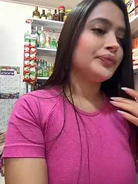 Stripchat Free Live Porn of Sara_fun
