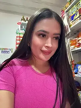 Stripchat Live Sex Cam of Sara_fun