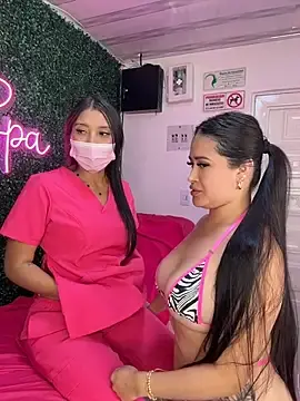 Stripchat Live Sex Cam of Sara_fun