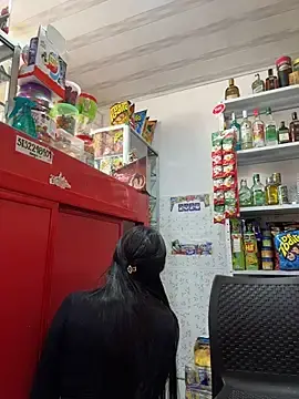Stripchat Free Porn Cam of Sara_fun