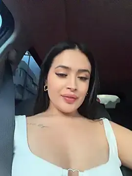 Stripchat Live Sex of Sara_fun