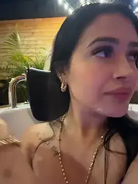 Stripchat Best Webcam of Sara_fun