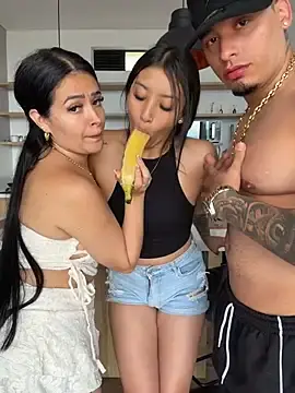 Stripchat Private Sex Chat of Sara_fun