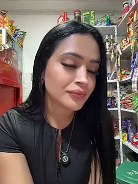 Stripchat Live Sex Cam of Sara_fun