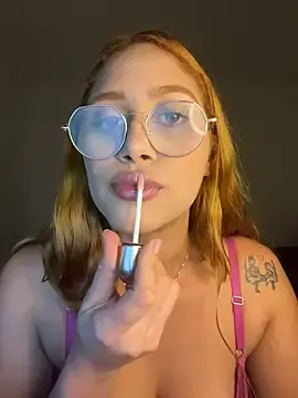 Stripchat Best Webcam of ruivinha2006