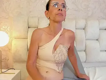 Stripchat Watch Live Sex Cams of KristalMature