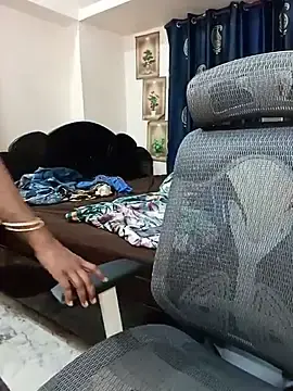 Stripchat Best live sex cam show of Yasika01
