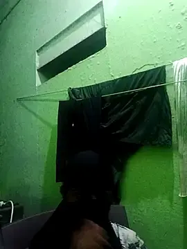 Stripchat Sex Cam of tamil_teengirl22