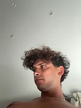 Stripchat Nude Webcam of Gipsyboysteve