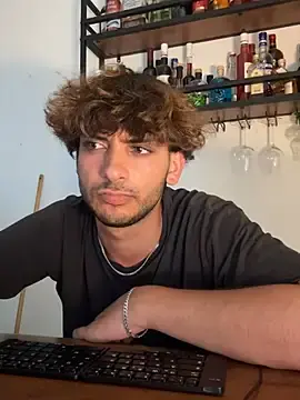 Stripchat Sex Cam of Gipsyboysteve