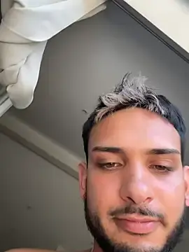 Stripchat Sex Cam of Gipsyboysteve