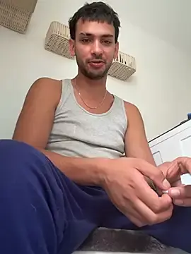 Stripchat Free Porn Cam of Gipsyboysteve