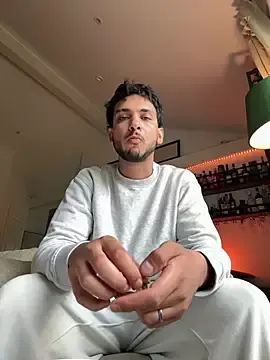 Stripchat Free Porn Cam of Gipsyboysteve