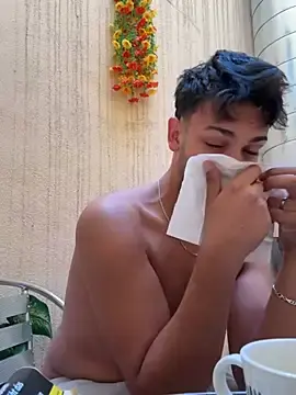 Stripchat Free Porn Cam of Gipsyboysteve