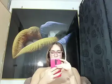 Stripchat Free Porn Cam of sexyvioletvalerious