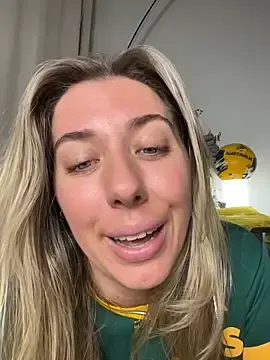 Stripchat Nude Webcam of Aussielulu