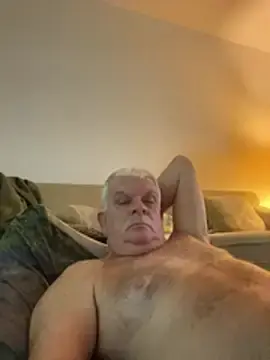 Stripchat Free Porn Cam of Silver1959