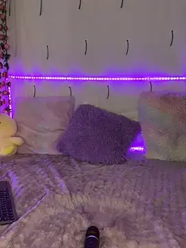 Stripchat Live Sex Cam of cloe_pink