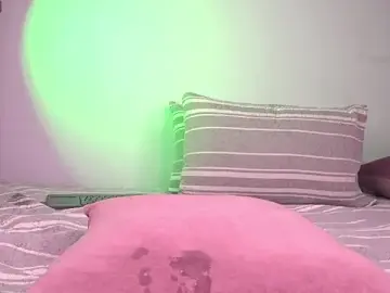 Stripchat Live Sex of mia-reeves