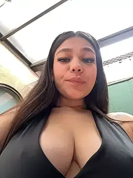 Stripchat Best Webcam of Alyshanon18