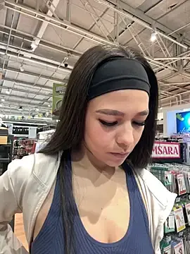 Stripchat Live Sex of Alyshanon18