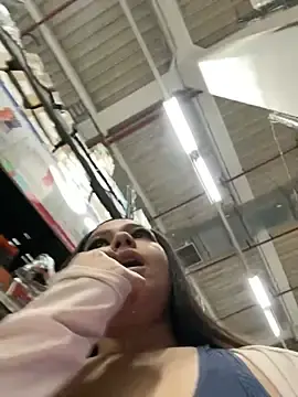 Stripchat Best live sex cam show of Alyshanon18